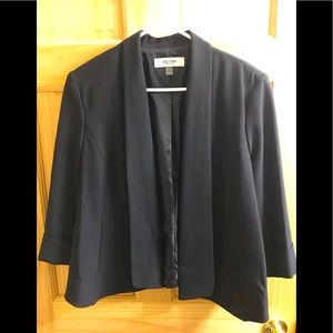 Women’s Black Blazer excel condition